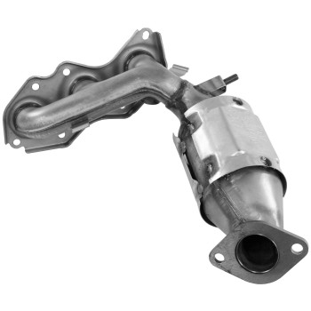 Catalytic Converter with Integrated Exhaust Manifold