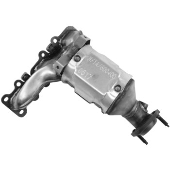 Catalytic Converter with Integrated Exhaust Manifold