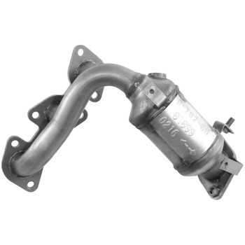 Catalytic Converter with Integrated Exhaust Manifold