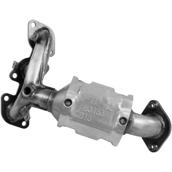 Catalytic Converter with Integrated Exhaust Manifold