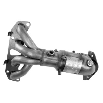Catalytic Converter with Integrated Exhaust Manifold