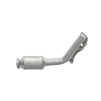 Catalytic Converter with Integrated Exhaust Manifold