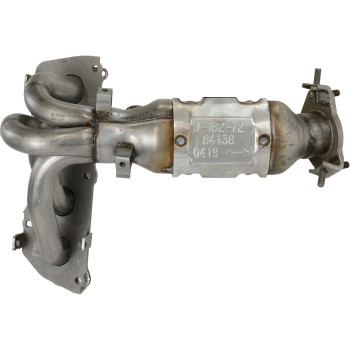 Catalytic Converter with Integrated Exhaust Manifold