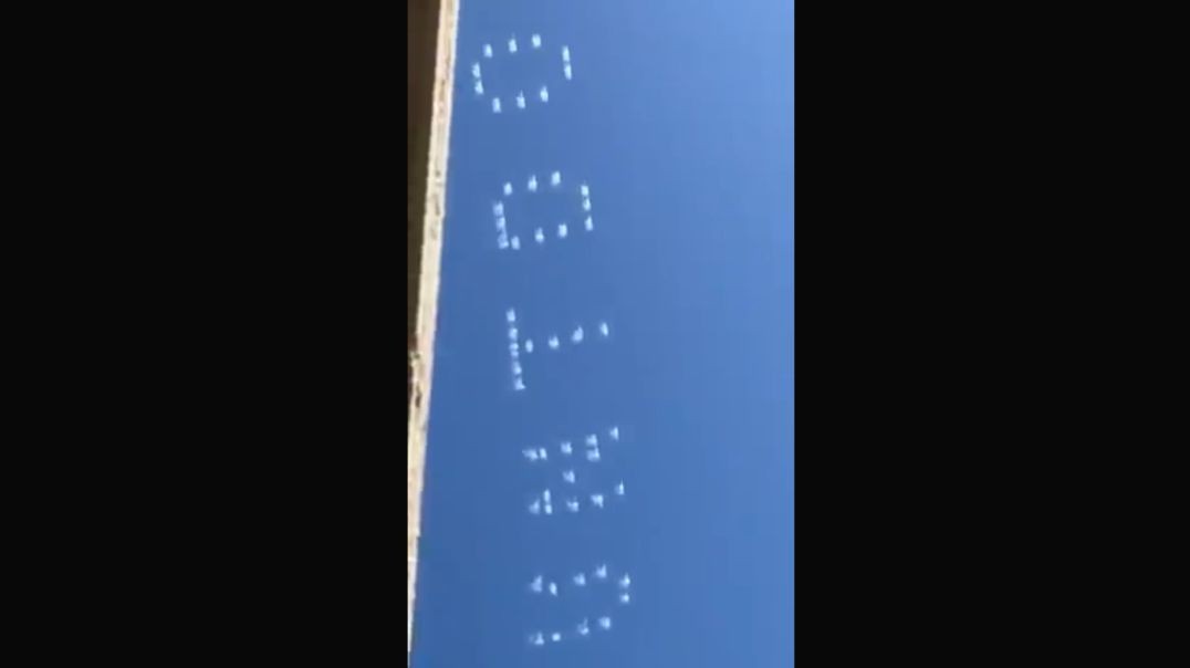 5 planes just sprayed this message into the evening sky- regards from Hamburg Germany 7