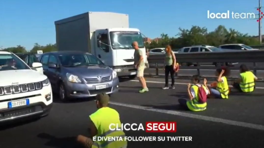 Climate Activists Block the Road: Watch How Italians Respond