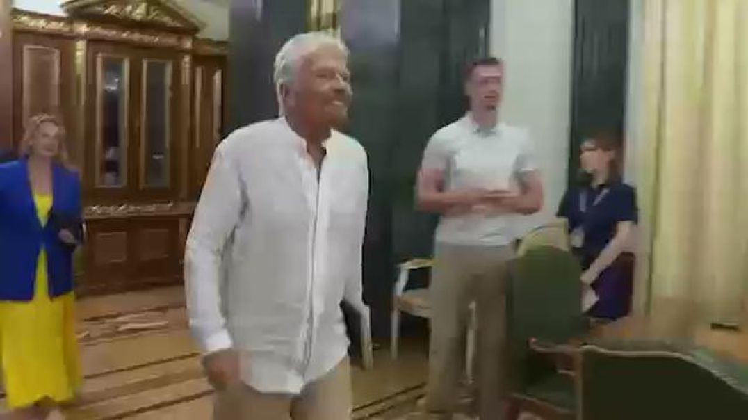 Richard Branson has rocked up in Kiev to pay homage to Zelensky
