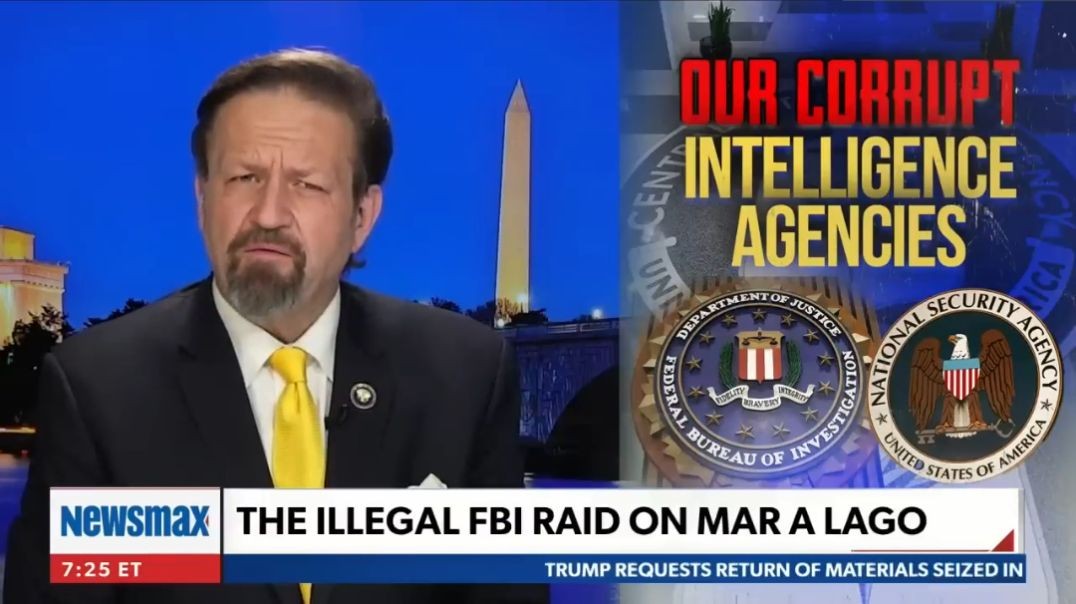 Ex-FBI agent speaks out: They're 'warning' me