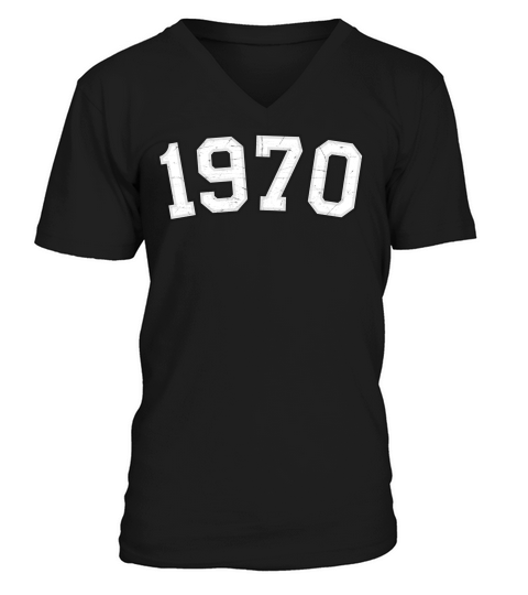 1970 Vintage Retro 48th Birthday Gift V-Neck T-shirt