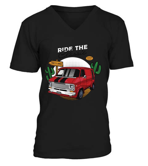 Vintage Car 14 V-Neck T-shirt