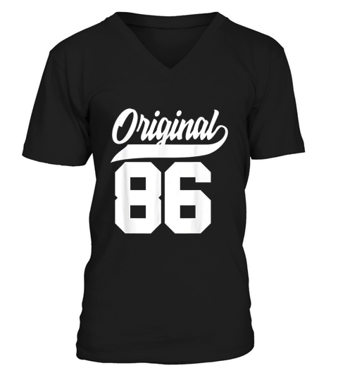 35th Birthday Gift Man Woman Original Vintage Born 1986 V-Neck T-shirt