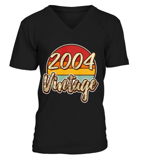 Classic Vintage 15th Birthday 15 Years Old 2004 T-shirt V-Neck T-shirt