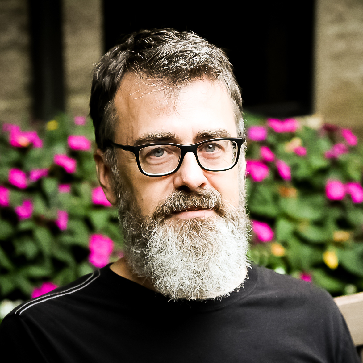 Douglas McKelvey