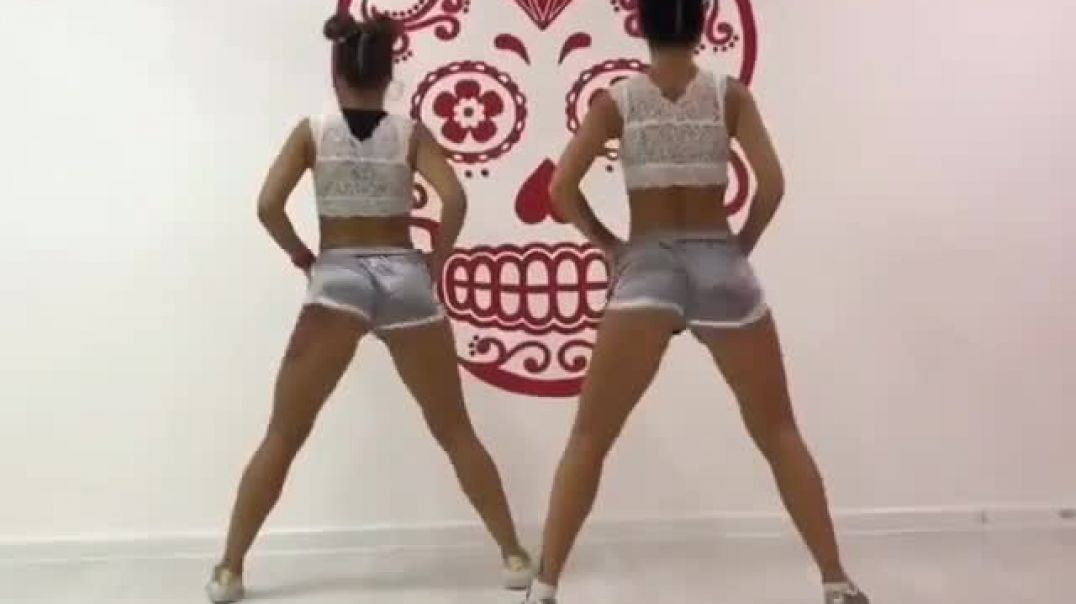 Killed It This Booty Popping Routine Is Nothing Short Of Mesmerizing!