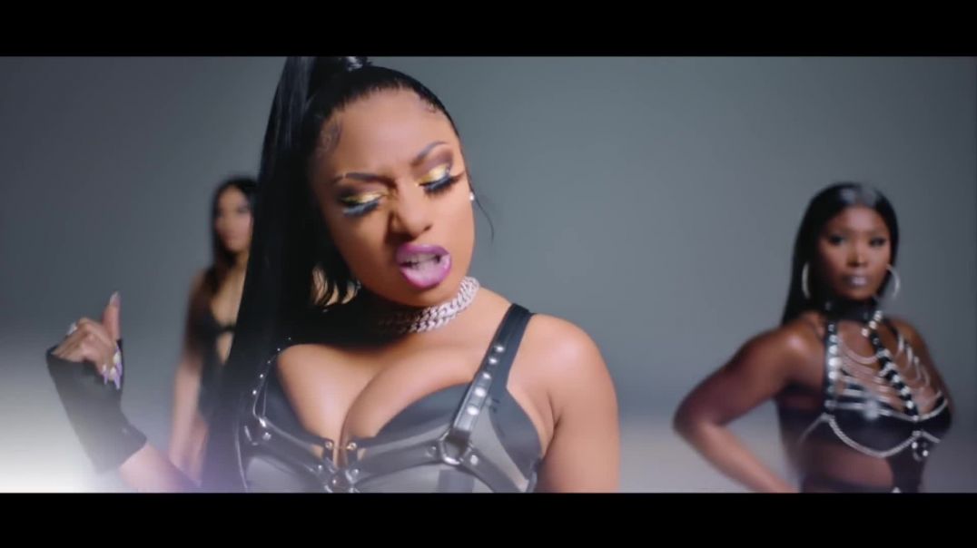 ⁣Megan Thee Stallion - B.I.T.C.H [Official Video]