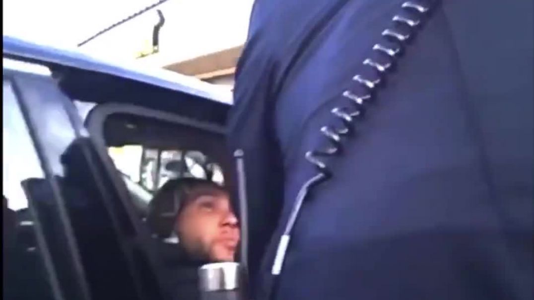 The man in the video told the officers MULTIPLE TIMES that he was fucking paralyzed.
