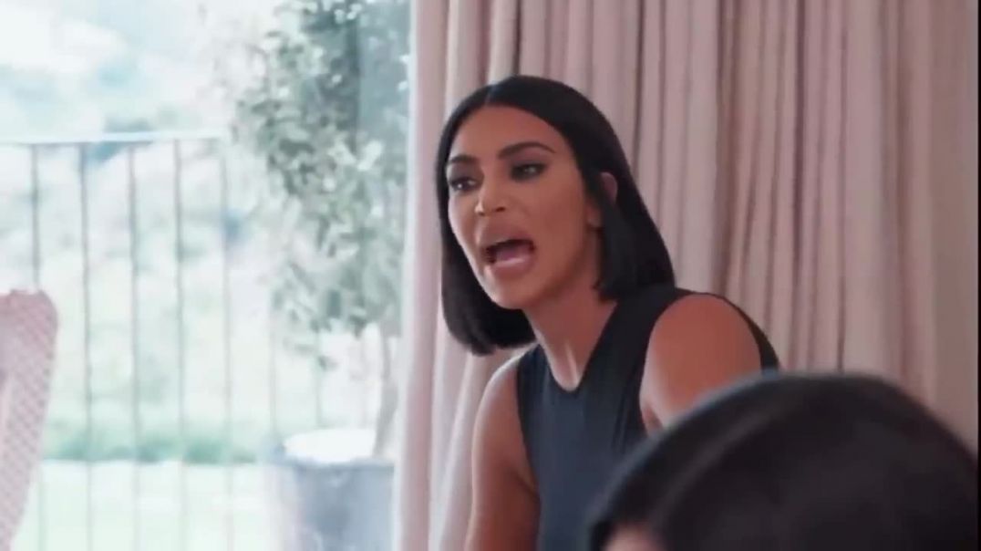 ⁣Kim Kardashian and Kourtney fight full VIDEO! 