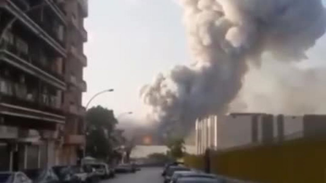 Beirut EXPLOSION that killed dozens of people CLOSE VIEW