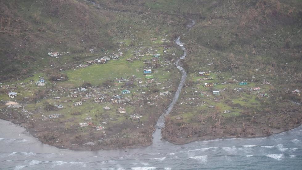 Cyclone Winston rolls through Fiji, flattens villages