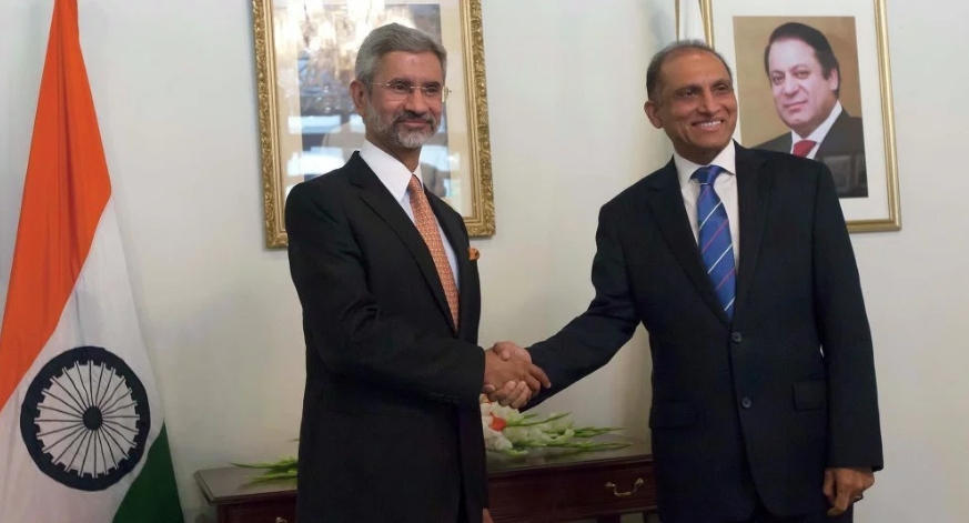 India Pakistan begin peace talks in Pathankot, serious allegations on both sides