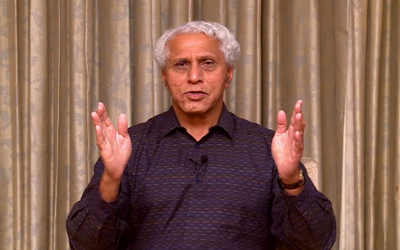 Top 4 of the 5 most wealthiest Indian Americans made their riches in Silicon Valley