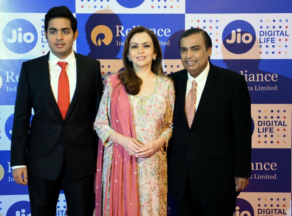 Telecom War pending after Mukesh Ambani debuts Jio