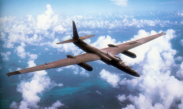 One pilot dead, a second injured in U-2 spy plane crash in Northern California