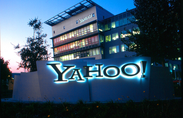 Report: Yahoo secretly scanned users for U.S. Intelligence
