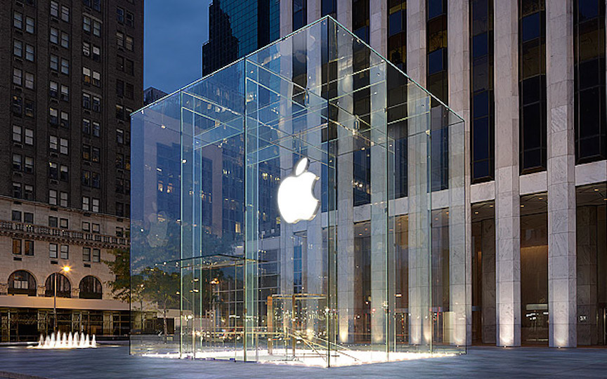 Report: Apple exploring making iPhones in the U.S.