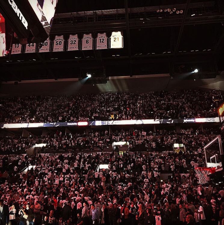 Vilas Nayak speedpaints Tim Duncan at his Spurs retirement ceremony