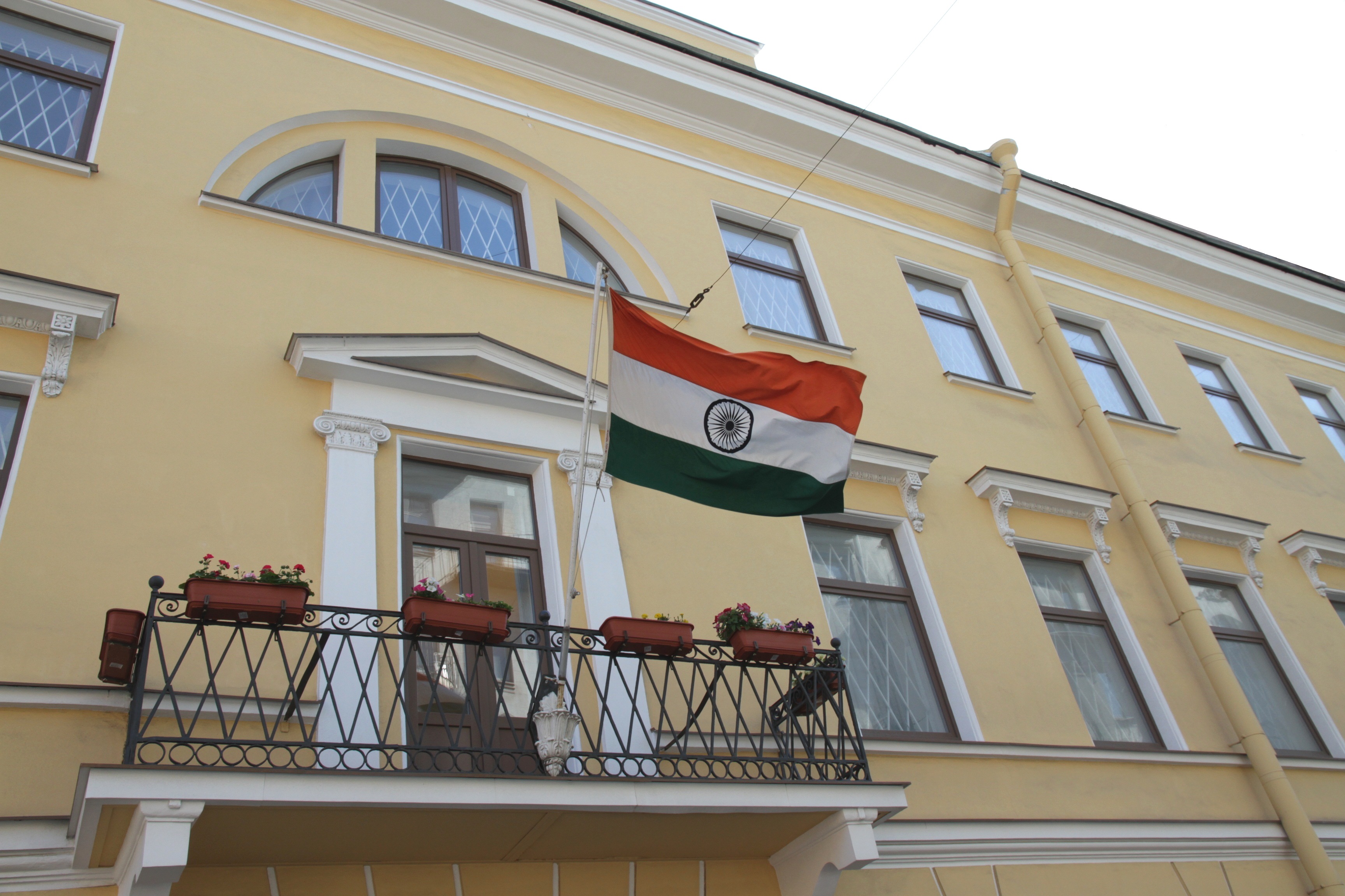 Indian consulate NYC announces deadline to convert your PIO cards OCI as June 30th 2017