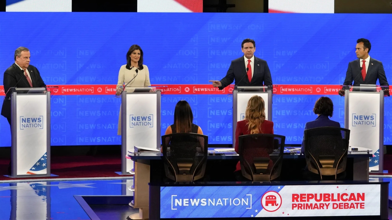 Republican presidential hopefuls spar in heated fourth debate