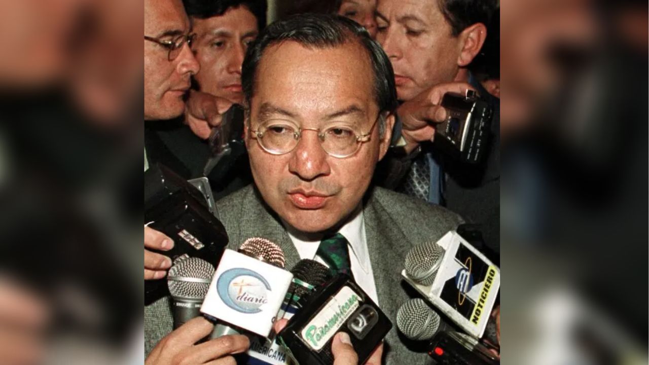 Former U.S. Ambassador arrested for 40-year Cuban espionage scheme
