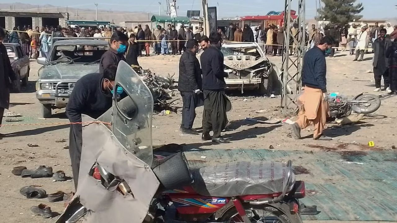 24 killed in deadly blasts rock Pakistan ahead of general election