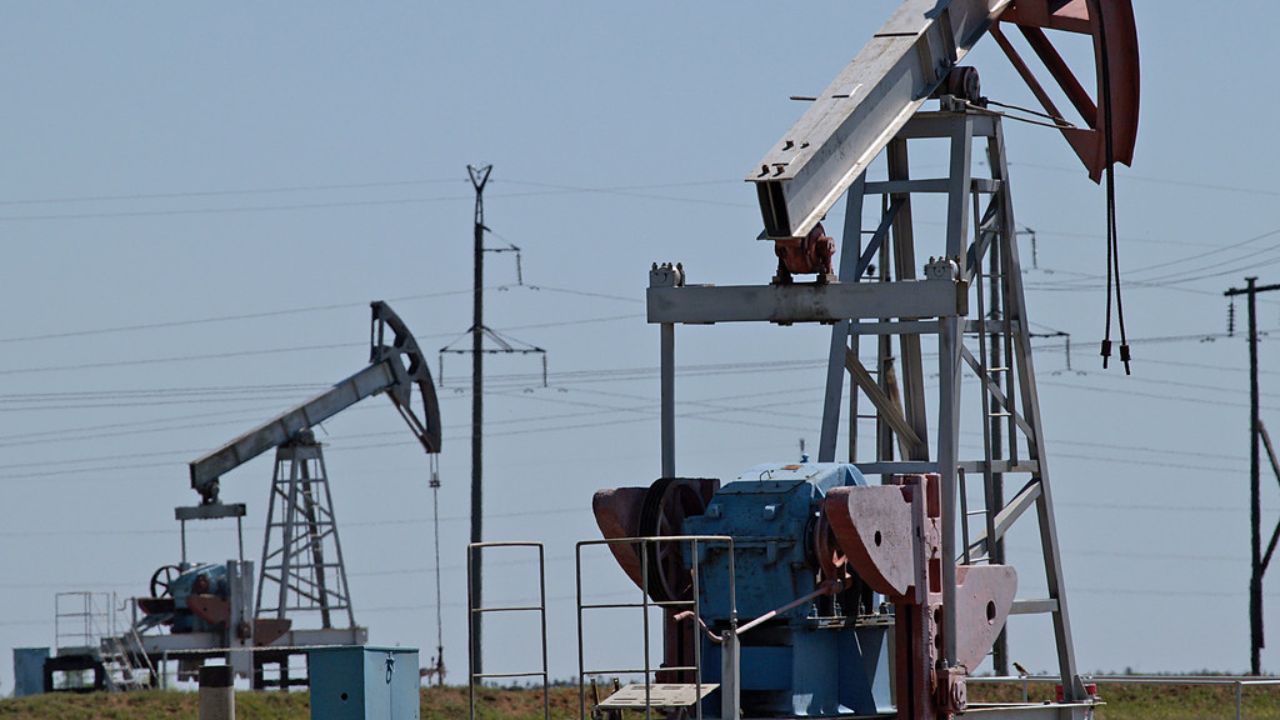 US Treasury official denies pressuring India to cut Russian oil imports