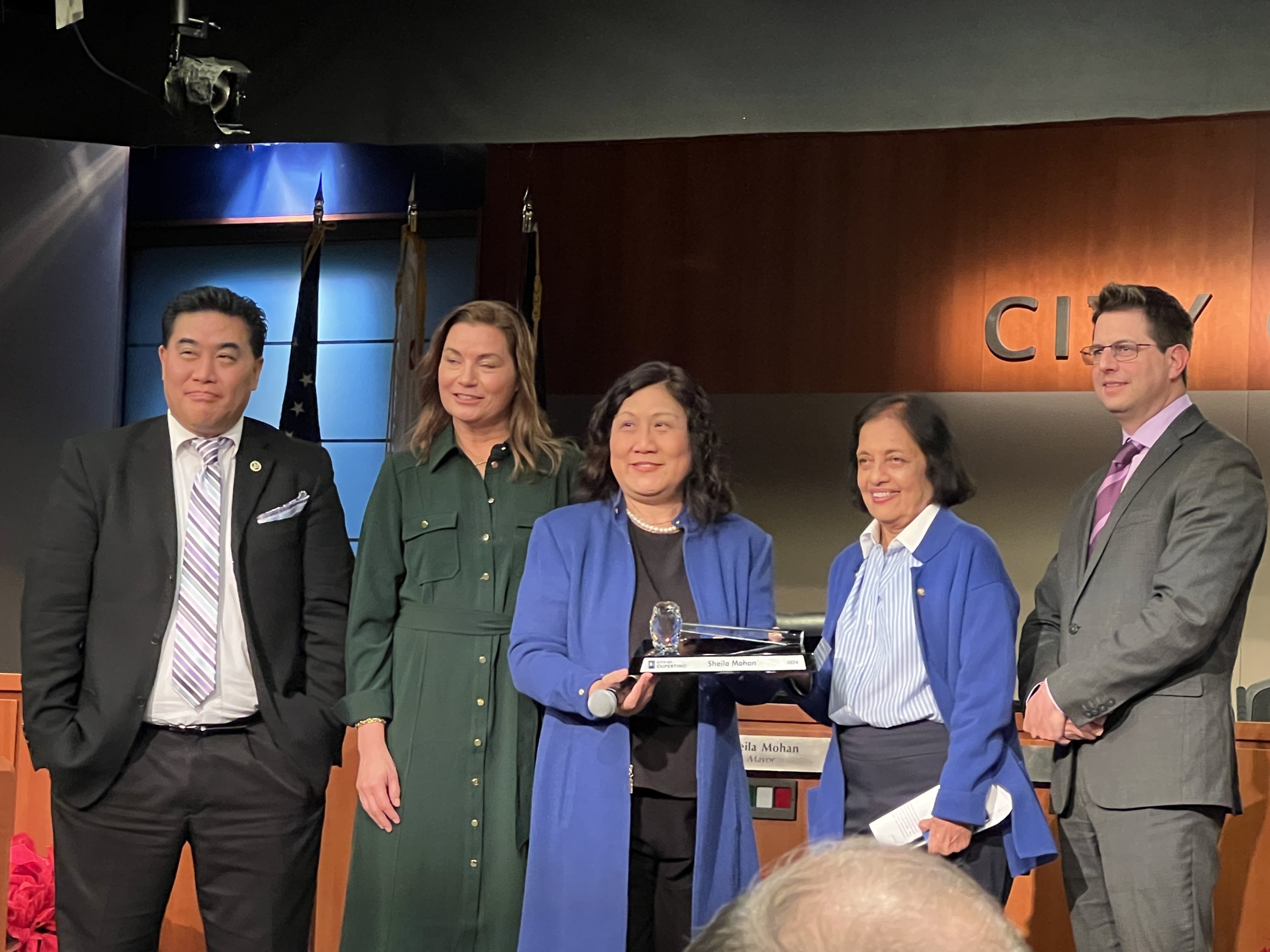 Cupertino elects Kitty Moore, Ray Wang to council; Liang Chao becomes Mayor