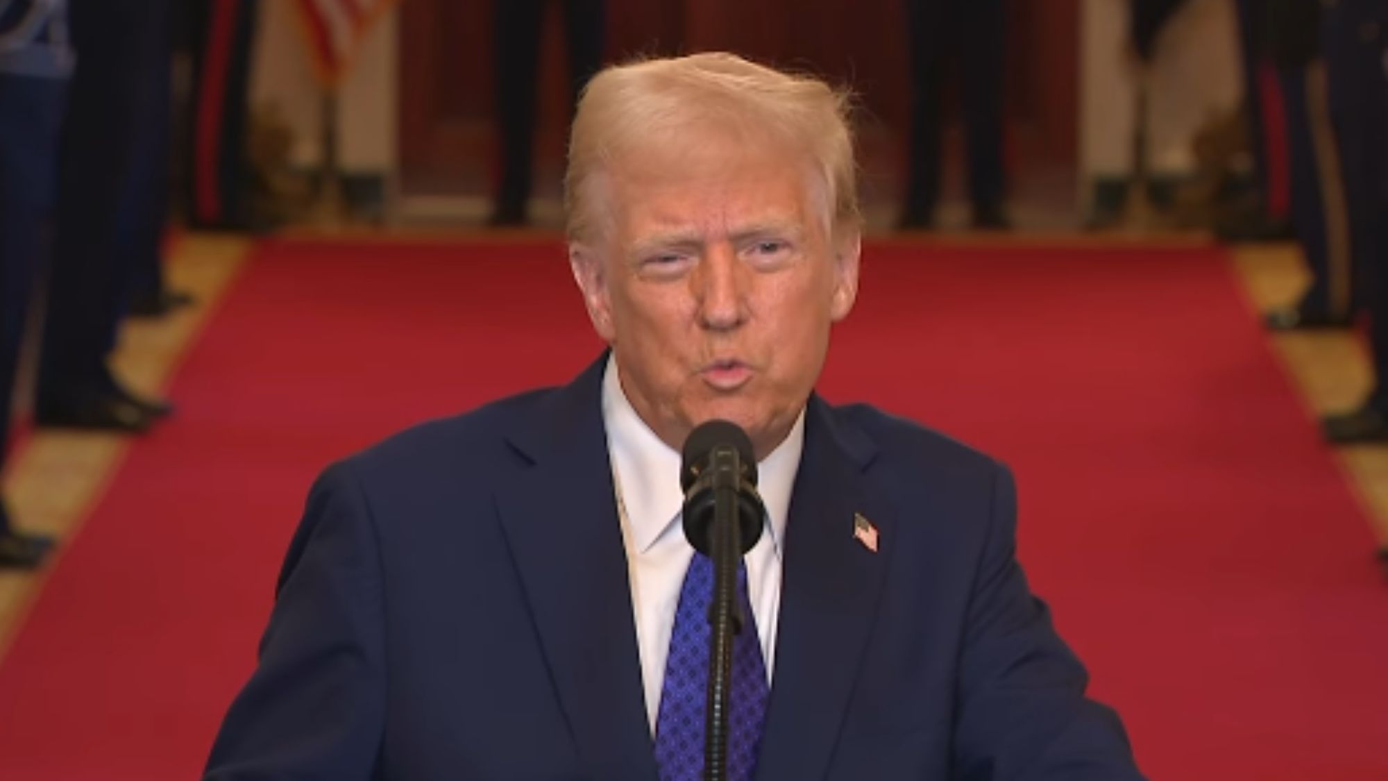 Trump orders Guantanamo Bay facility to prepare for 30,000 migrants.