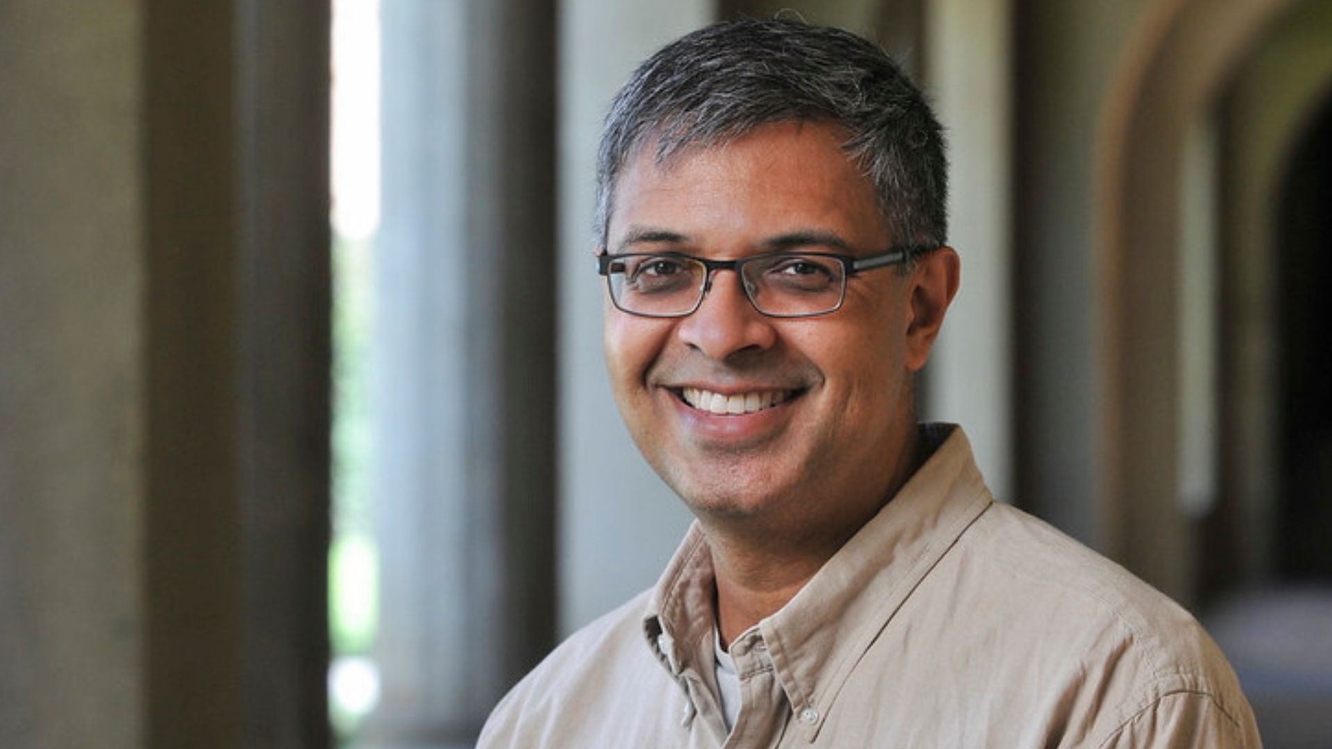 Senate confirms Dr. Jay Bhattacharya as NIH Director