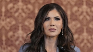 Homeland Security Secretary Kristi Noem’s Purse Stolen in D.C. Restaurant, Secret Service Investigating