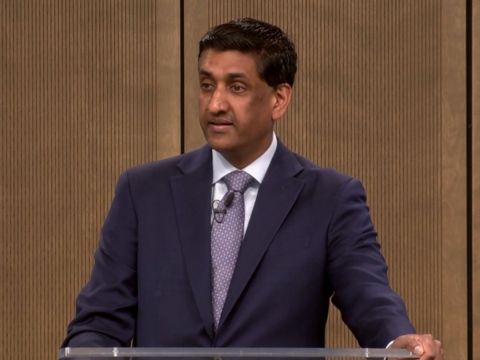 Ro Khanna sets up potential 2028 Presidential run with battleground rallies, media appearances