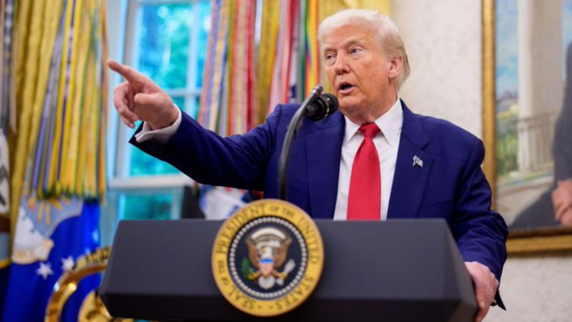 The Trump Administration suspends chip design software exports to China