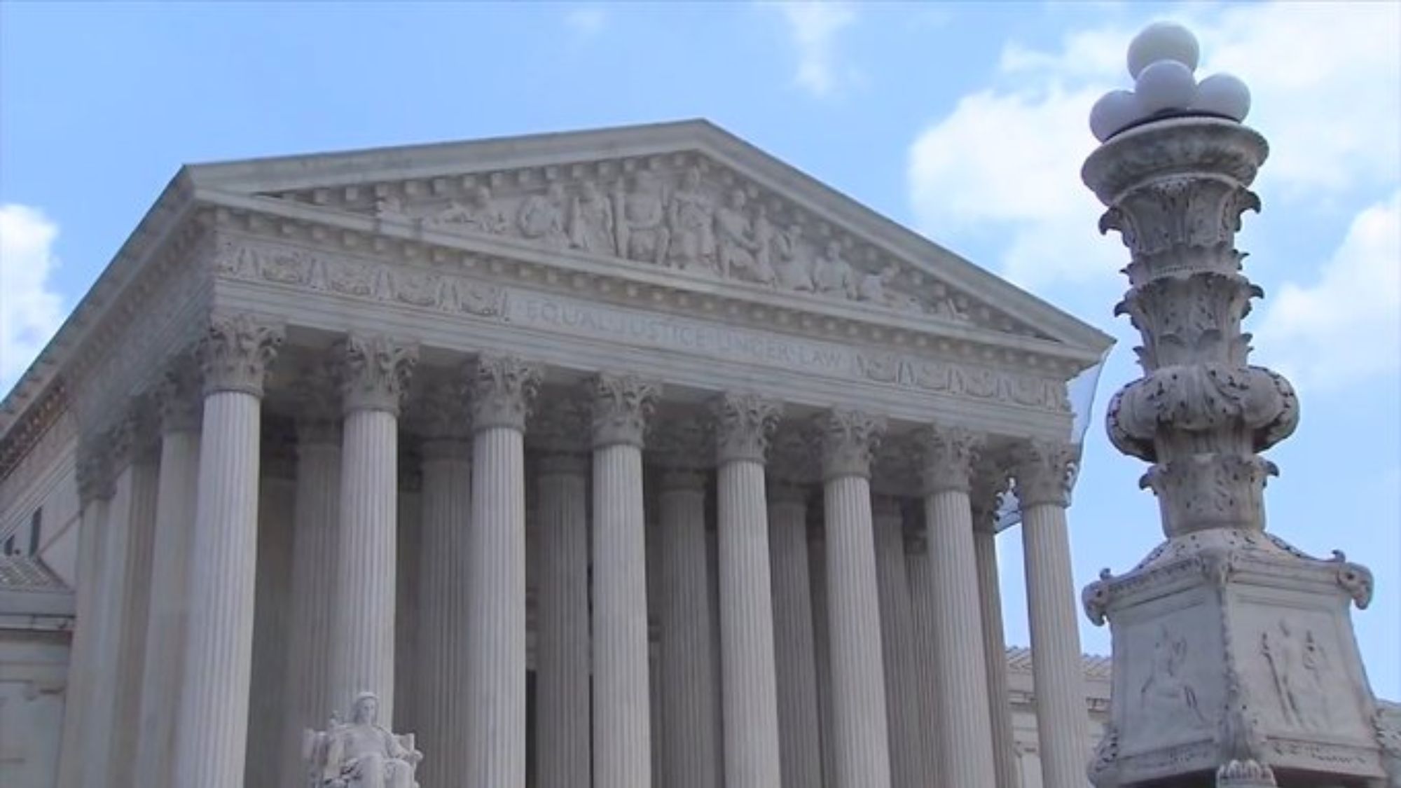 Supreme Court allows Trump to end parole protections for over 500,000 migrants