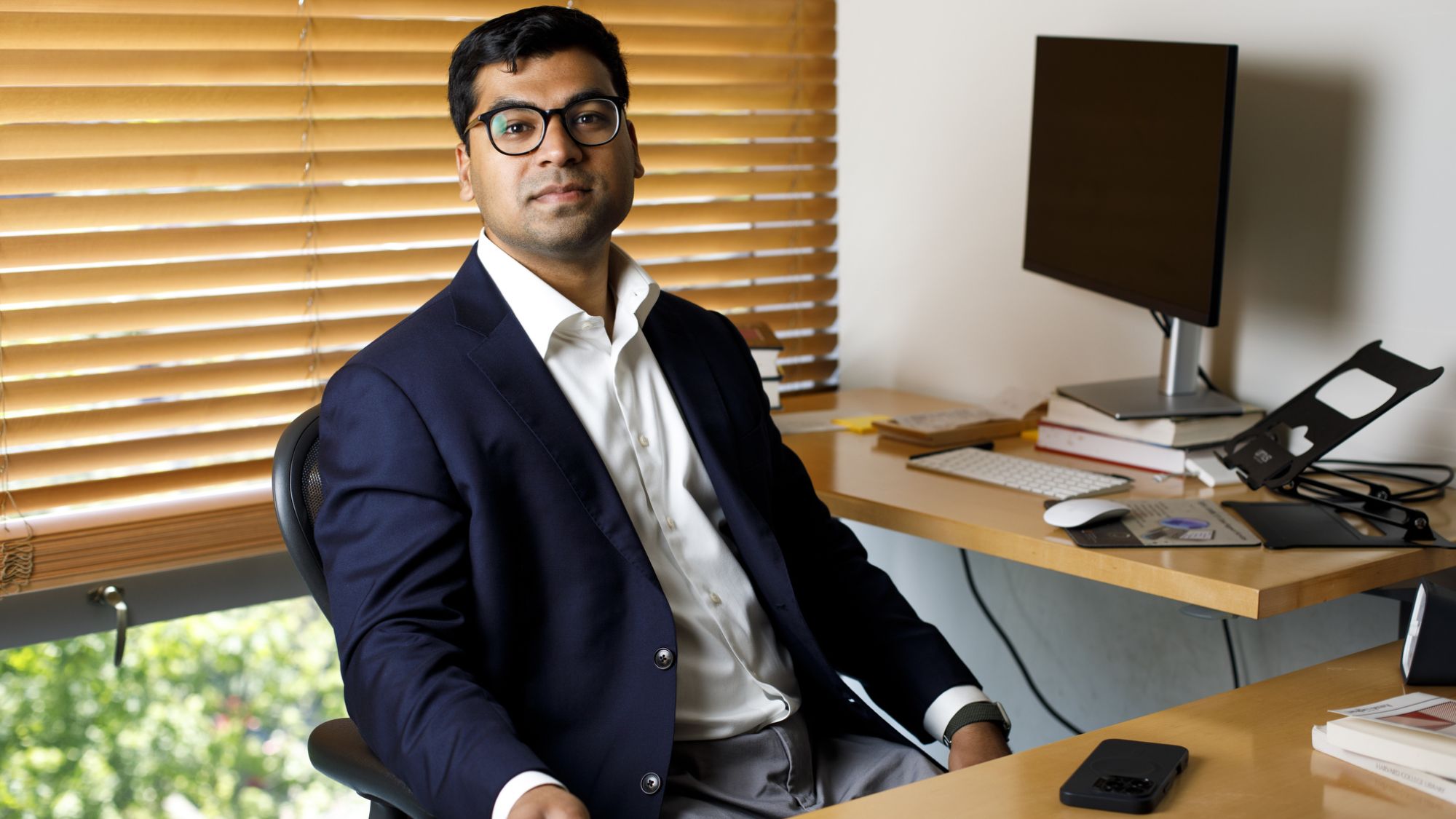 Harvard’s Feyaad Allie named 2025 CIFAR Azrieli Global Scholar