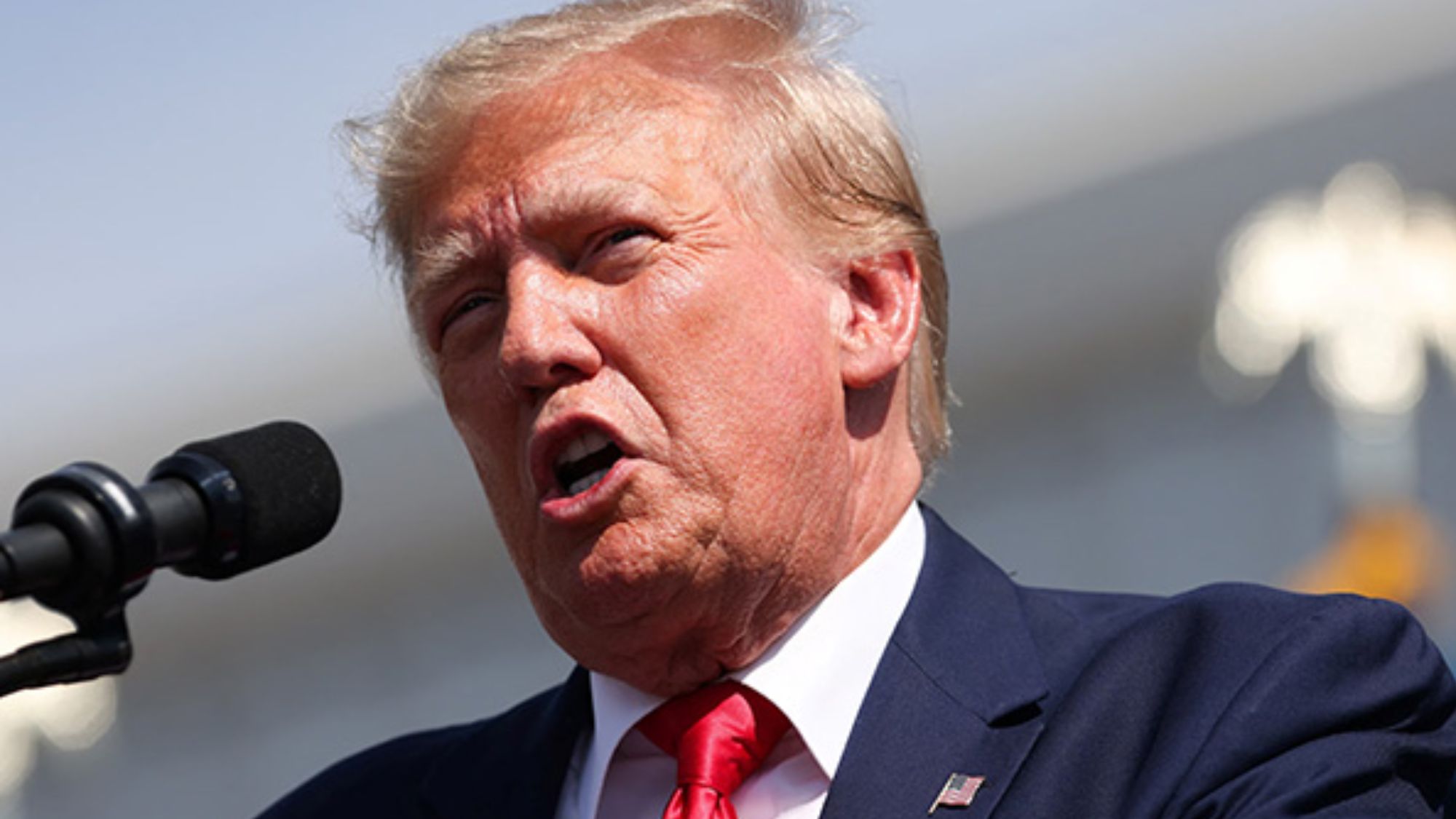 Trump suggests path to peace after Iran missile attack in Qatar fails