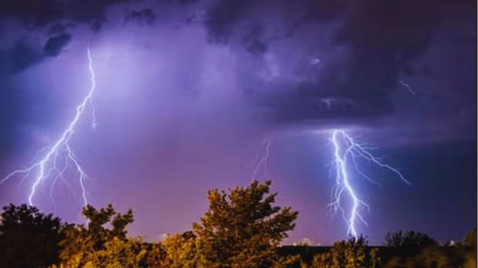 Lightning Fury Kills 25 Across Uttar Pradesh, India in One Night