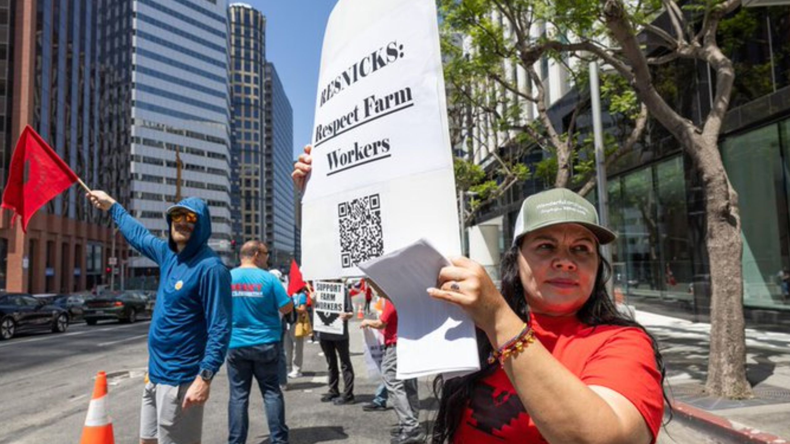 UFW union fight shadows Wasco Nursery closure