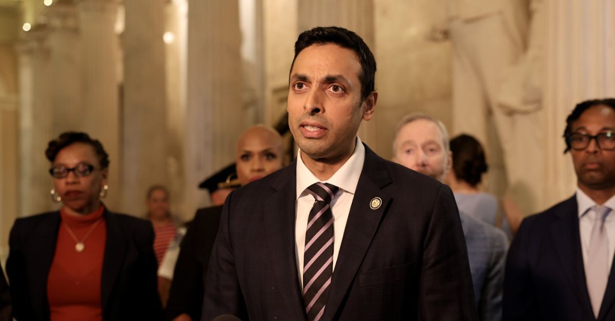 Rep. Suhas Subramanyam condemns Hindu temple attacks