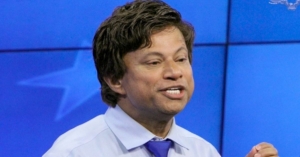 Hogg backs McKinney in Michigan primary against Thanedar 