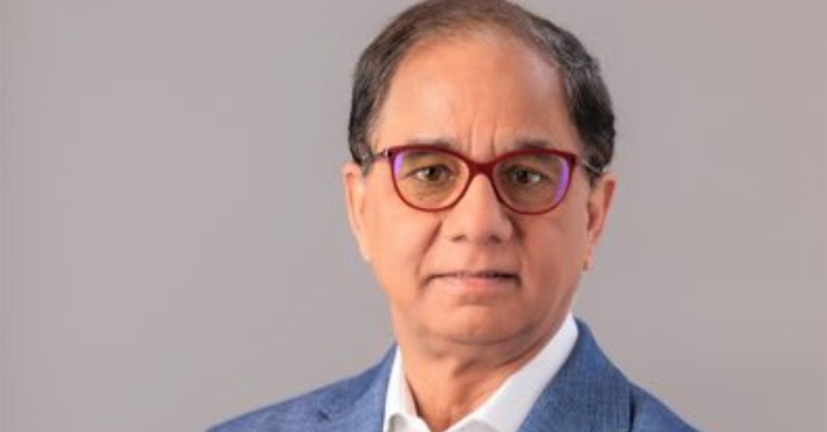 Dr. Shyam Bishen wins Newcastle University leadership award