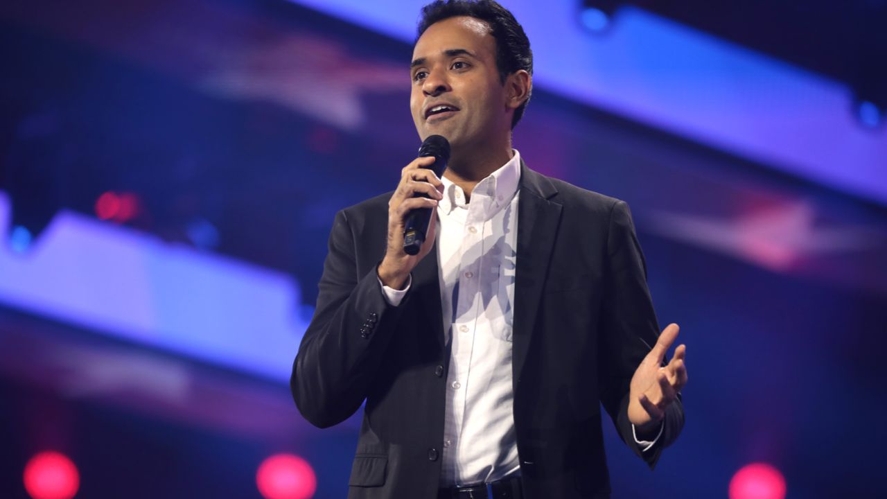 Vivek Ramaswamy faces racism and faith questions in Ohio governor race