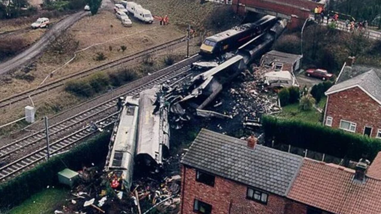 Spain train crash kills 68, dozens injured